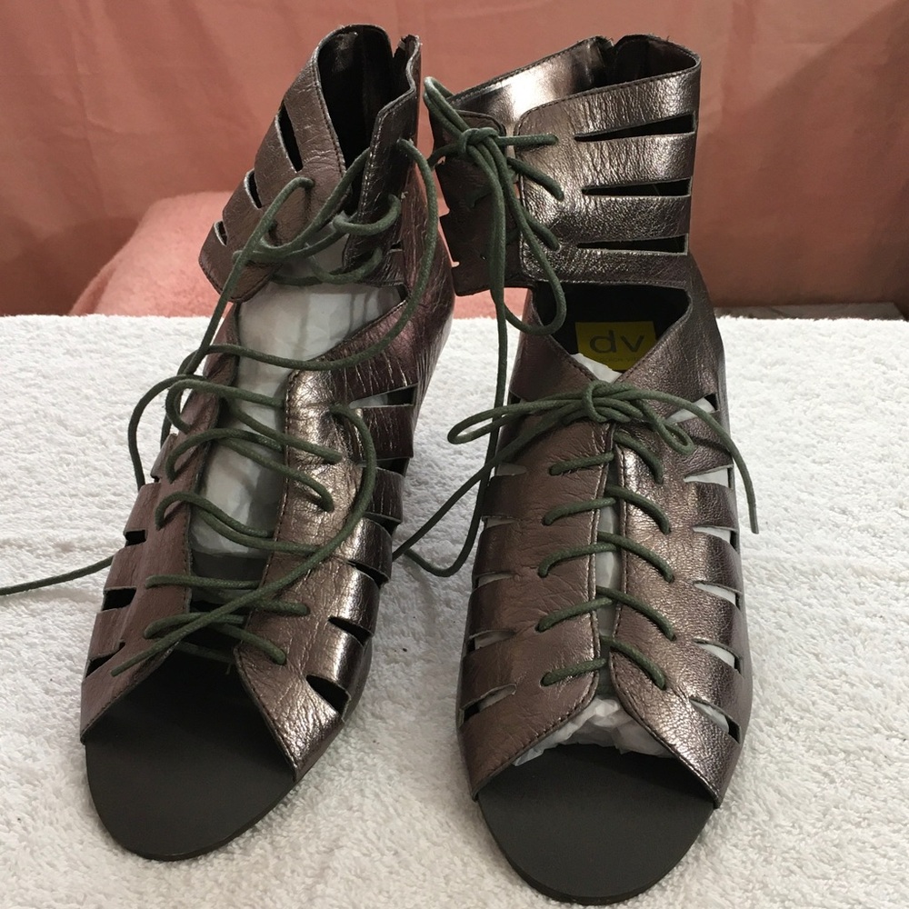 DV by Dolce Vita Women's Bronze Lace-Up Boots